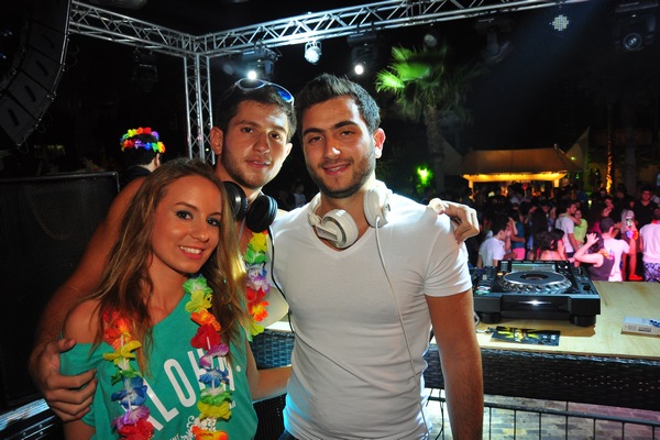 Promo Antoura at Cyan